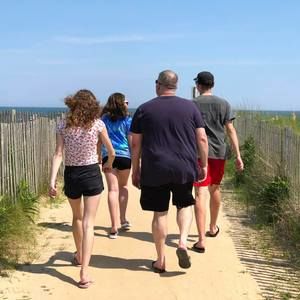 Meet your Posher, Amy